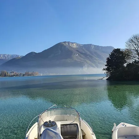 Cozy With Terrace Apartment Annecy