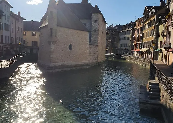Apartamento Cozy With Terrace Annecy